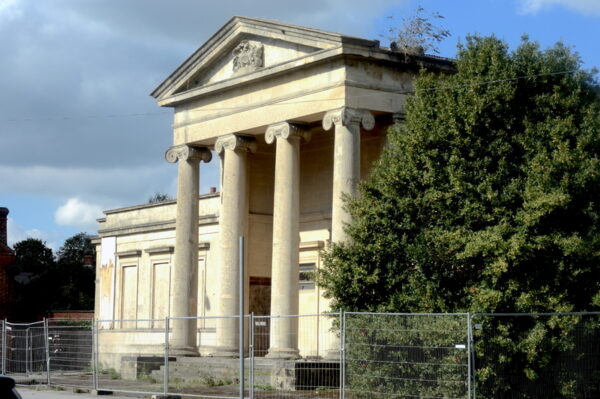 View of the front of the Grecian columns of the Devizes Assize Court